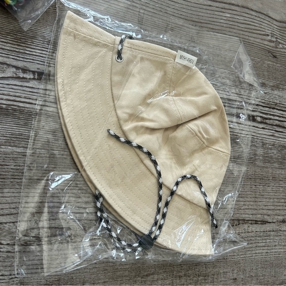 New Unisex Light Sand Ivory Slider Bucket Hat - Picture 6 of 6